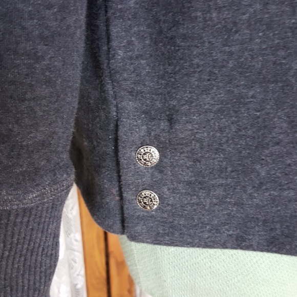 Ralph Lauren Pullover Shirt - Picture 5 of 8